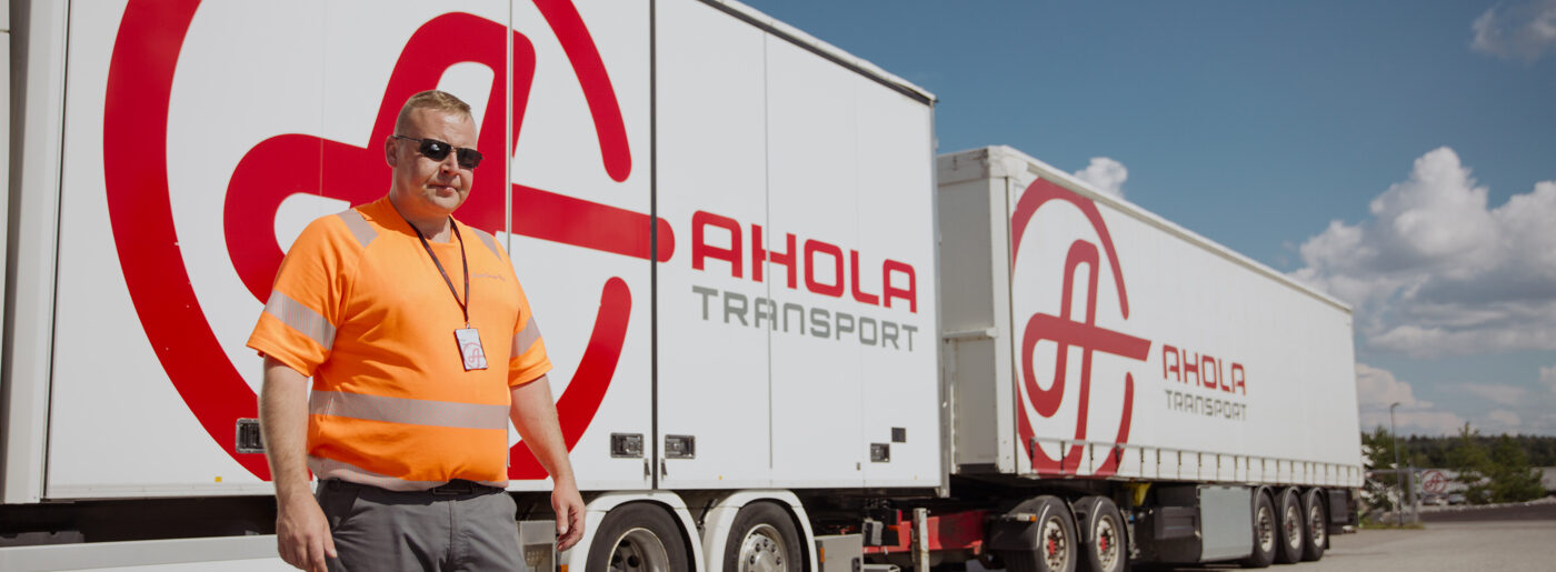 Ahola Transportin kuljettaja