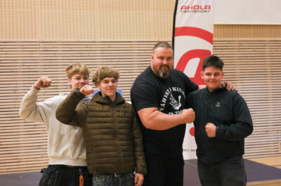 Strength for Everyday Heroes - Törrö's School Tour